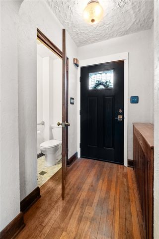 5611 Baptist Rd, Whitehall, PA 15236