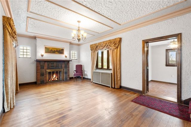 5611 Baptist Rd, Whitehall, PA 15236