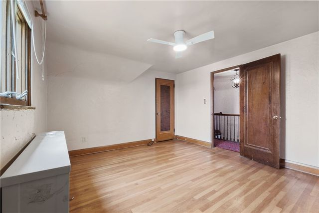 5611 Baptist Rd, Whitehall, PA 15236