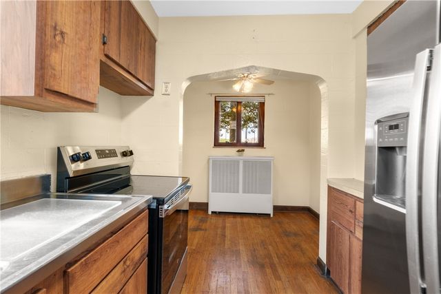 5611 Baptist Rd, Whitehall, PA 15236