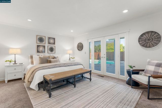 726 Bloching Circle, Clayton, CA 94517