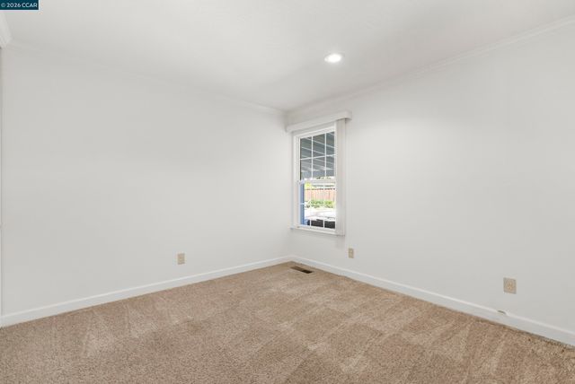 726 Bloching Circle, Clayton, CA 94517