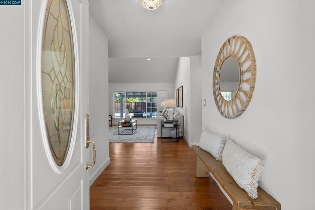 726 Bloching Circle, Clayton, CA 94517