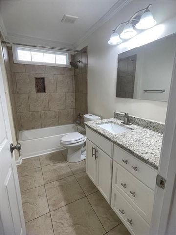 1833 Phillips Avenue, East Point, GA 30344