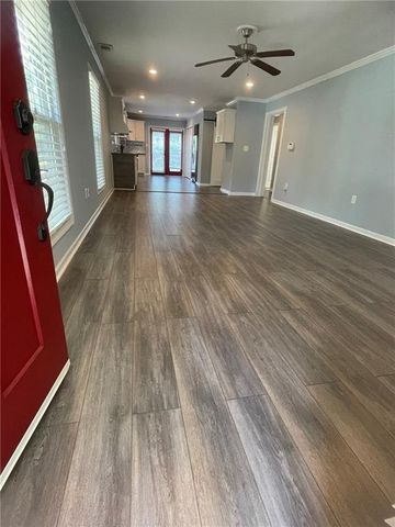 1833 Phillips Avenue, East Point, GA 30344