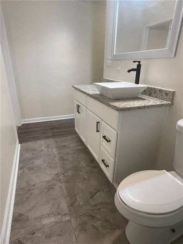 1833 Phillips Avenue, East Point, GA 30344