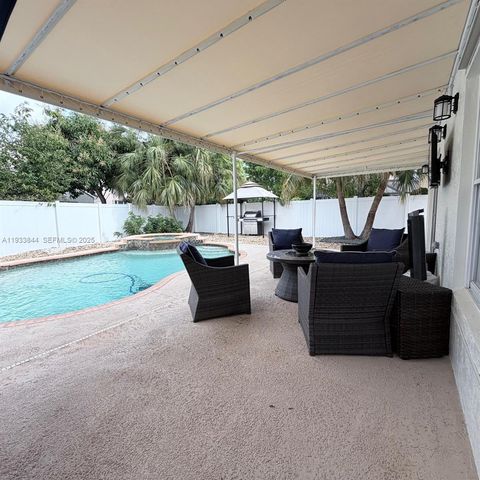 17419 SW 21st Ct, Miramar, FL 33029