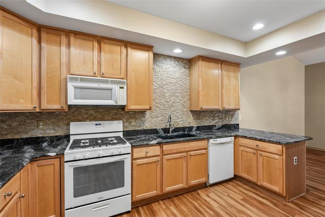 2212 SW 35th Street, Ankeny, IA 50023
