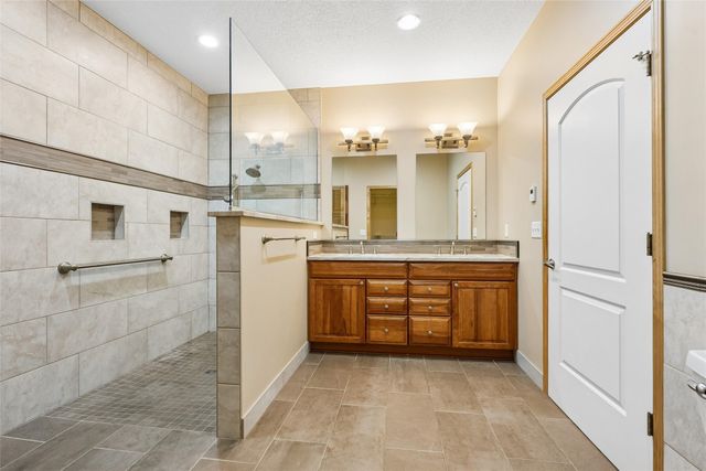 2212 SW 35th Street, Ankeny, IA 50023