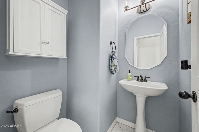 3094 E COTTON Lane, Gilbert, AZ 85234