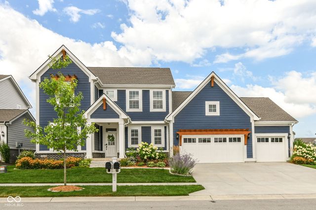 15679 Woodford Drive, Westfield, IN 46074