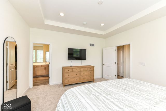 15679 Woodford Drive, Westfield, IN 46074