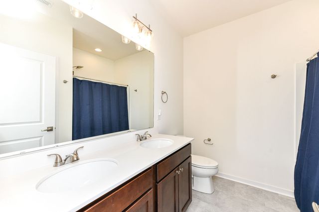 15679 Woodford Drive, Westfield, IN 46074