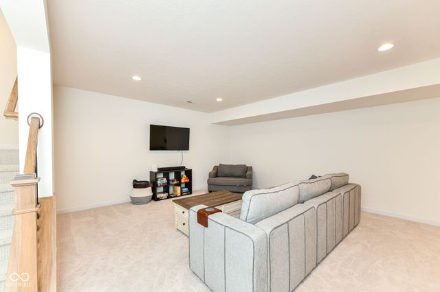 15679 Woodford Drive, Westfield, IN 46074