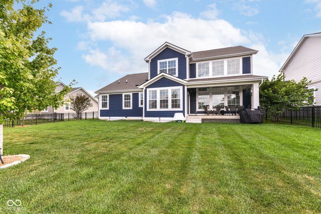 15679 Woodford Drive, Westfield, IN 46074
