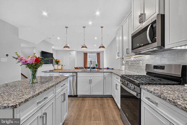 7013 FOX GLOVE LN, Hanover, MD 21076