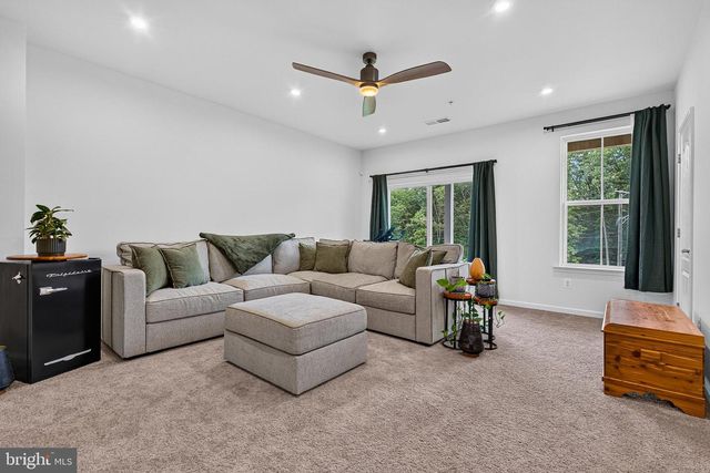 7013 FOX GLOVE LN, Hanover, MD 21076