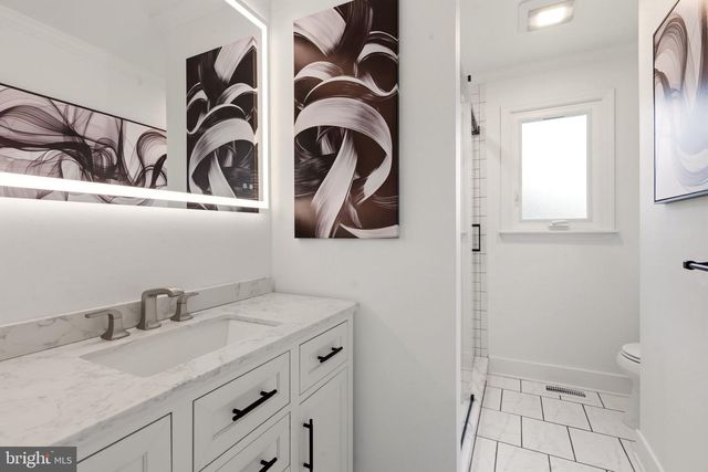 1405 SWAN LN, Mullica Hill, NJ 08062