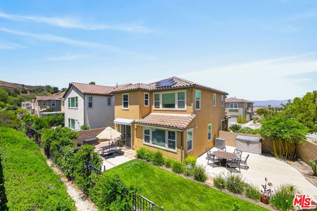 19860 Via Ott, Santa Clarita, CA 91321