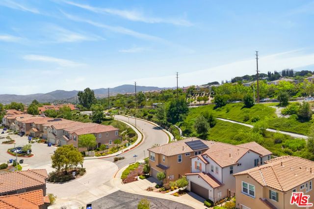 19860 Via Ott, Santa Clarita, CA 91321
