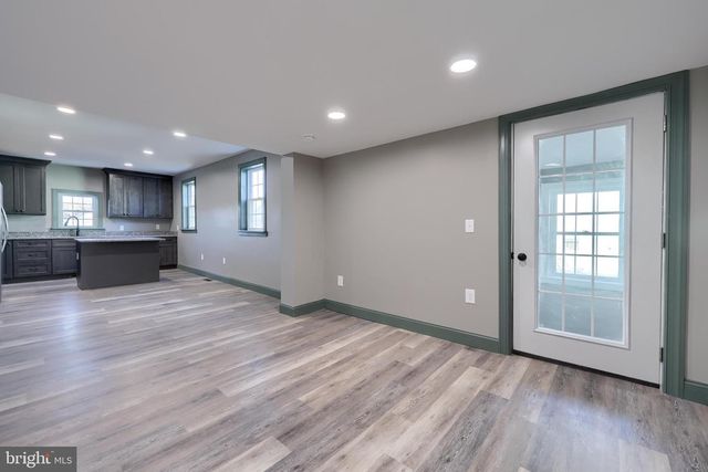 170 S 5TH ST, Columbia, PA 17512