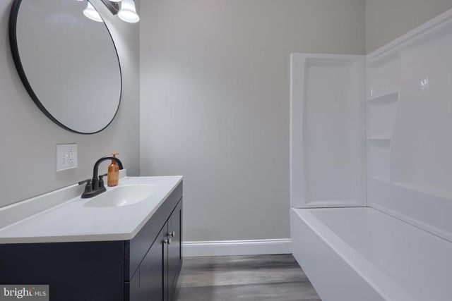 170 S 5TH ST, Columbia, PA 17512