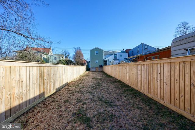 170 S 5TH ST, Columbia, PA 17512