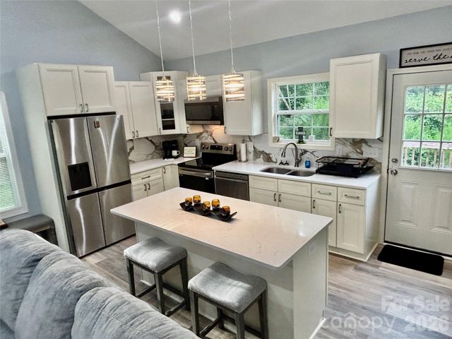 2613 Lynn Mountain Road, Vale, NC 28168