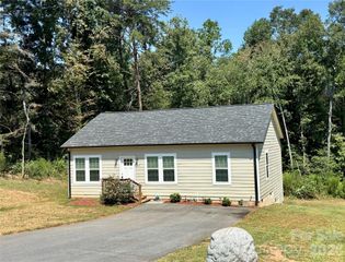 2613 Lynn Mountain Road, Vale, NC 28168