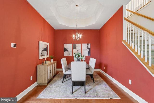 10 DICKENS DR, Lawrenceville, NJ 08648