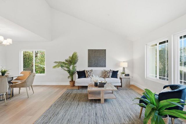 10747 Birch Bluff Ave, San Diego, CA 92131