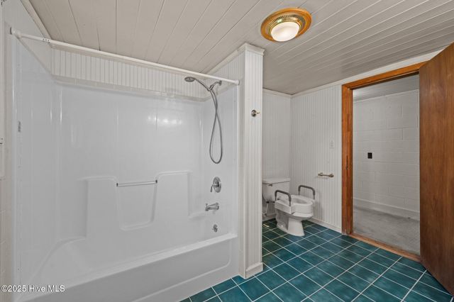 390 Richardson Road, Dover, NC 28526
