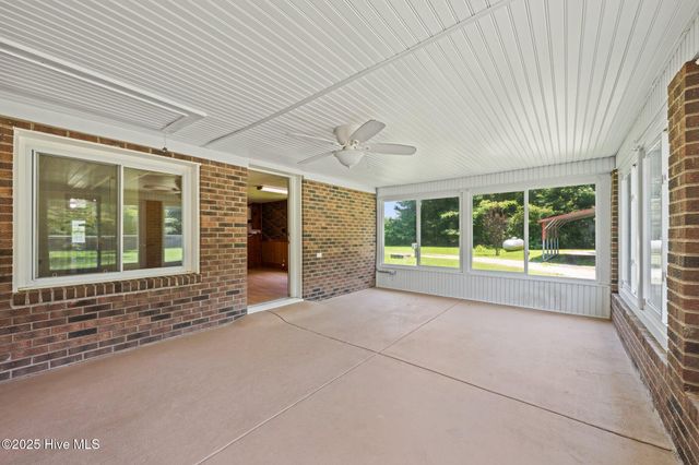 390 Richardson Road, Dover, NC 28526