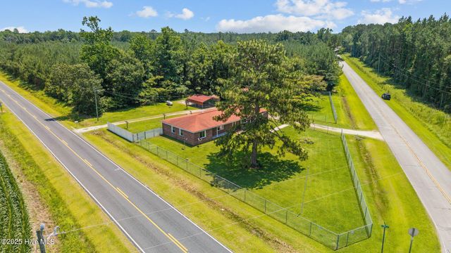 390 Richardson Road, Dover, NC 28526