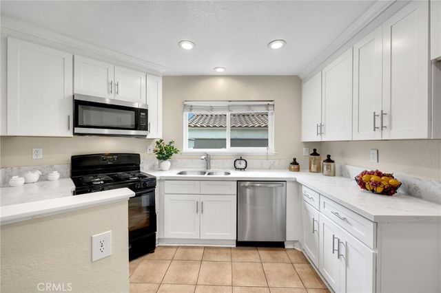 70 Willowcrest Lane, Pomona, CA 91766