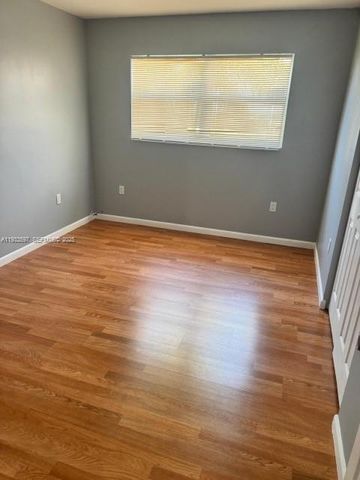 2551 NW 41st Ave 411, Lauderhill, FL 33313