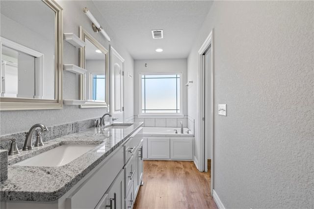 12321 Kenneth Price Road, Elm Springs, AR 72762