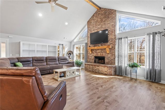 12321 Kenneth Price Road, Elm Springs, AR 72762