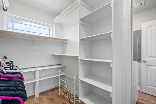 12321 Kenneth Price Road, Elm Springs, AR 72762