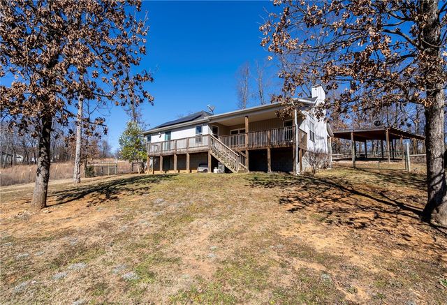 12321 Kenneth Price Road, Elm Springs, AR 72762