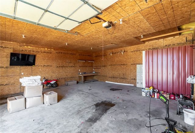 12321 Kenneth Price Road, Elm Springs, AR 72762