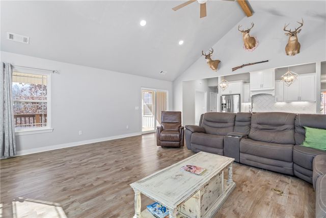 12321 Kenneth Price Road, Elm Springs, AR 72762