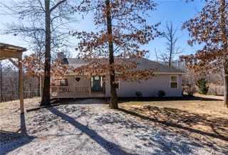 12321 Kenneth Price Road, Elm Springs, AR 72762