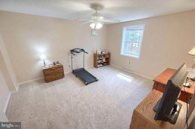 116 COVINGTON DR, Shrewsbury, PA 17361