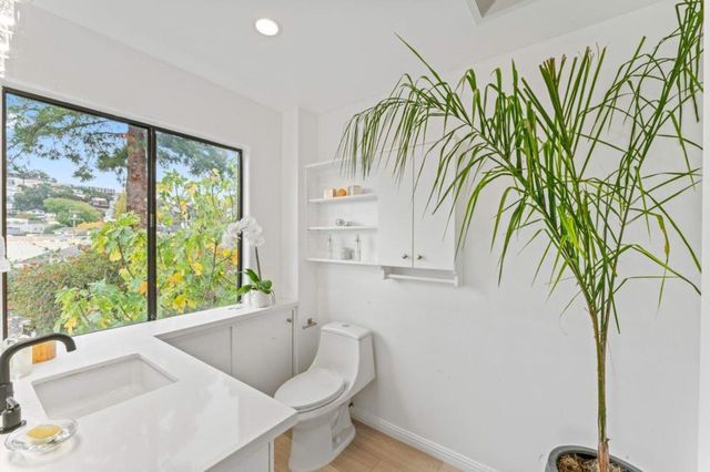 339 Monterey Street, Brisbane, CA 94005