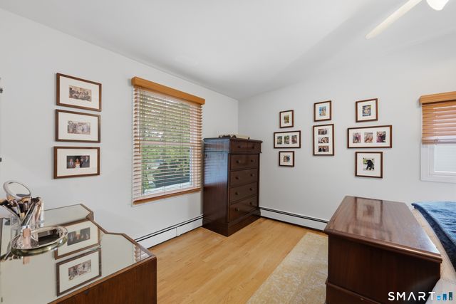 38 Francis Lane, Greenwich, CT 06831