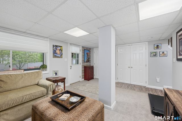 38 Francis Lane, Greenwich, CT 06831