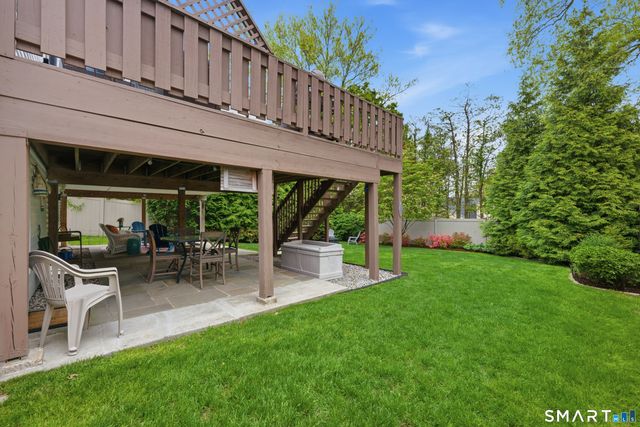 38 Francis Lane, Greenwich, CT 06831