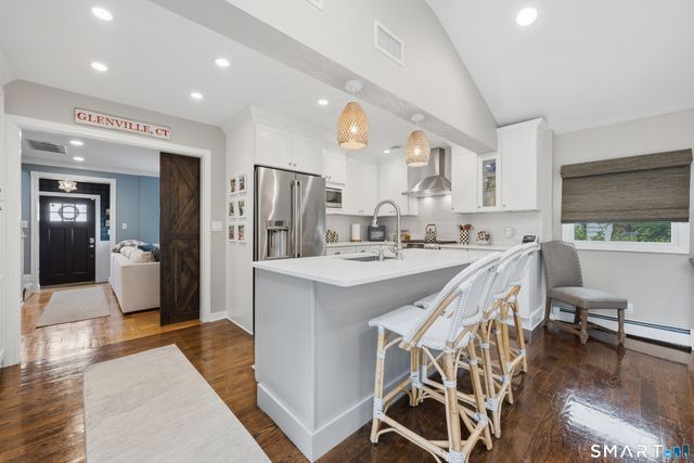 38 Francis Lane, Greenwich, CT 06831