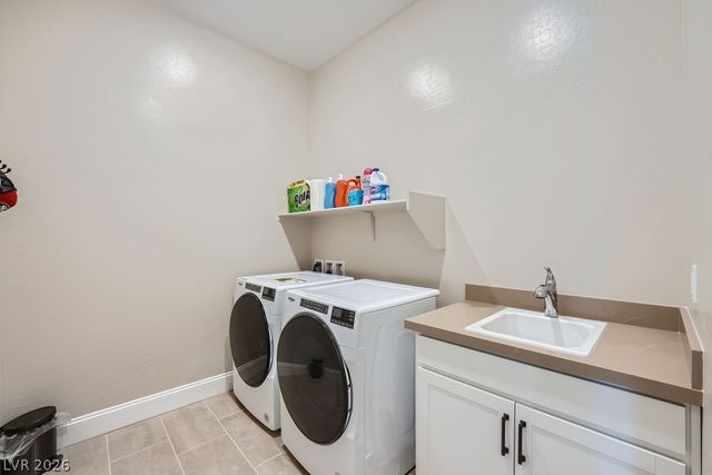 10049 Auburn Rose Avenue, Las Vegas, NV 89143